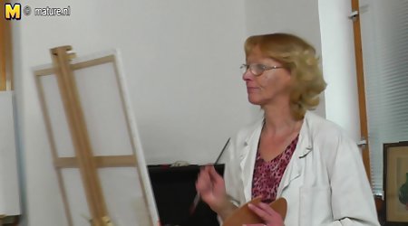 نوجوان بسیار بیدمشک نفوذ توسط دیک