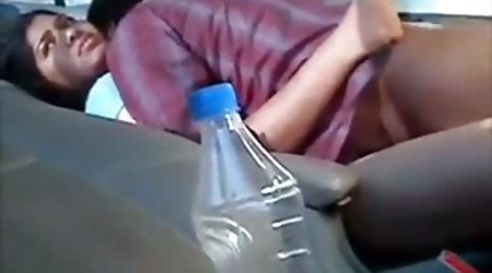 دختران کوچک بازی کارت را از دست می دهند و باید خود را فدا کنند